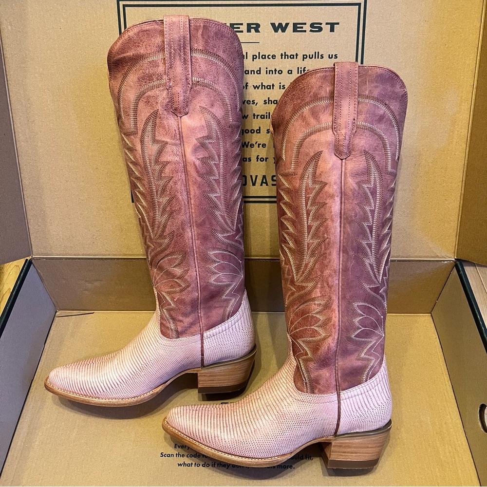 New In Box Tecovas The Abby Pink Frost Lizard Cowgirl Boots - Picture 4 of 7